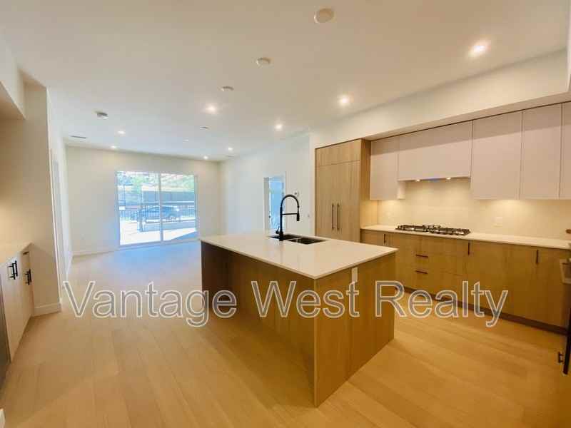 9501 Benchland Dr - Photo 2 of 21