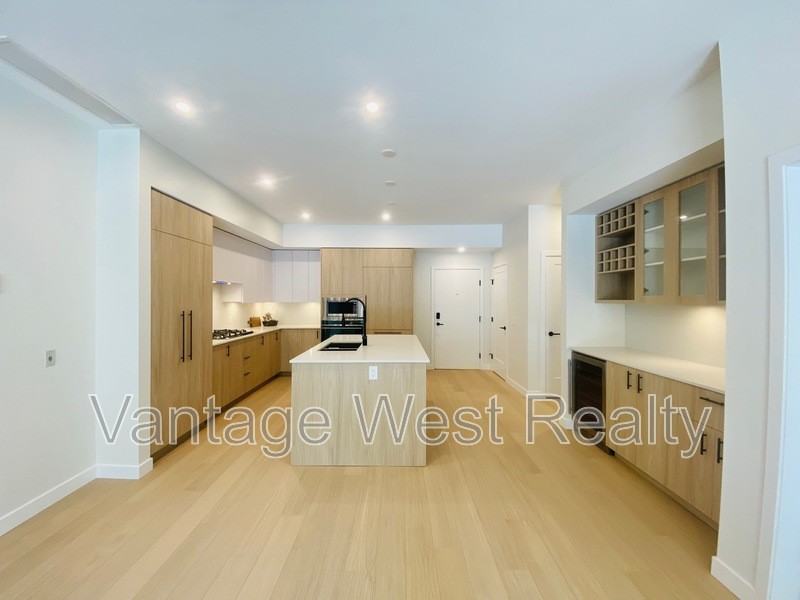 9501 Benchland Dr - Photo 3 of 21