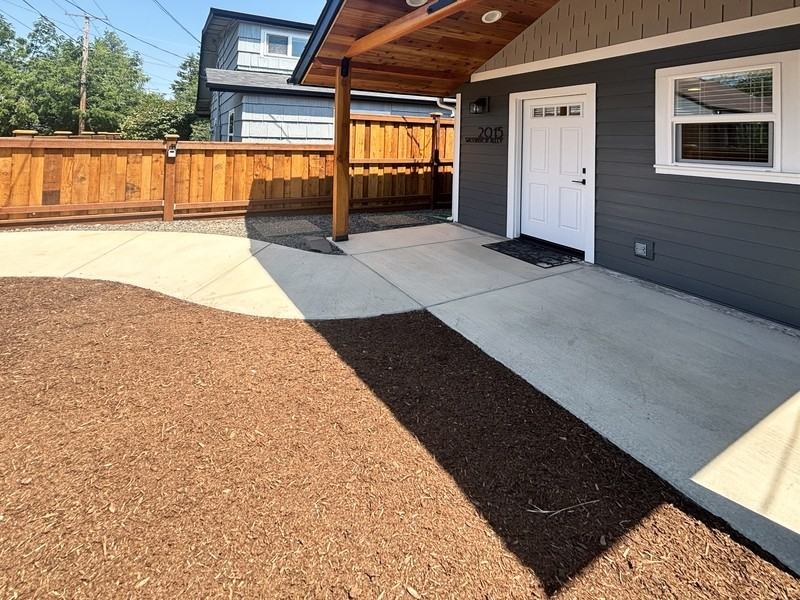 2015 Washington Aly - Photo 2 of 14