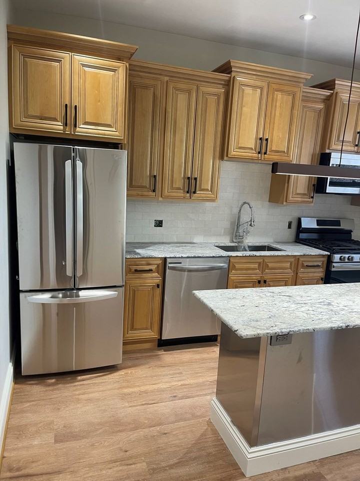 The Elmwood Village Apartments - Photo 6 of 31