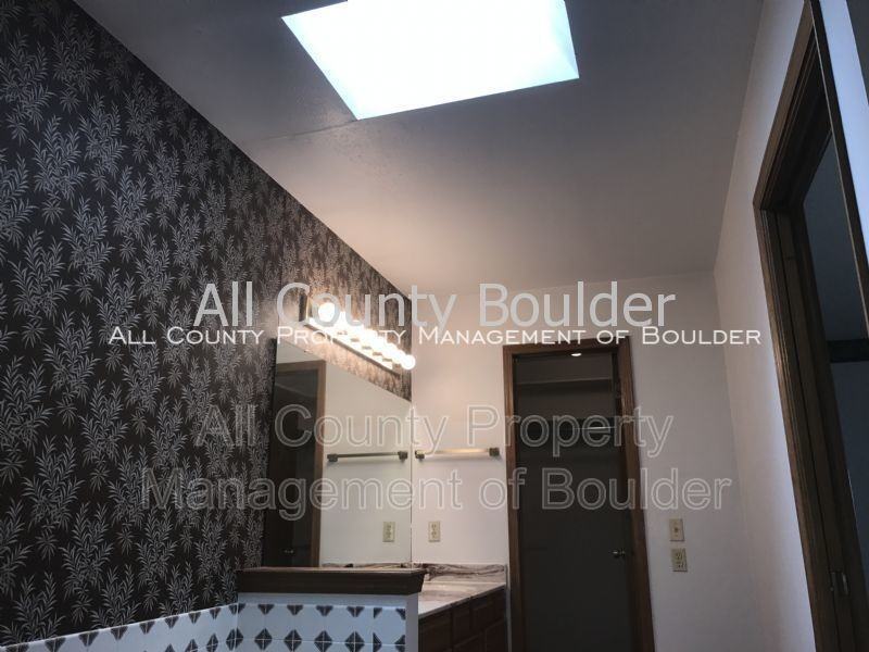 3325 Camden Dr - Photo 6 of 10