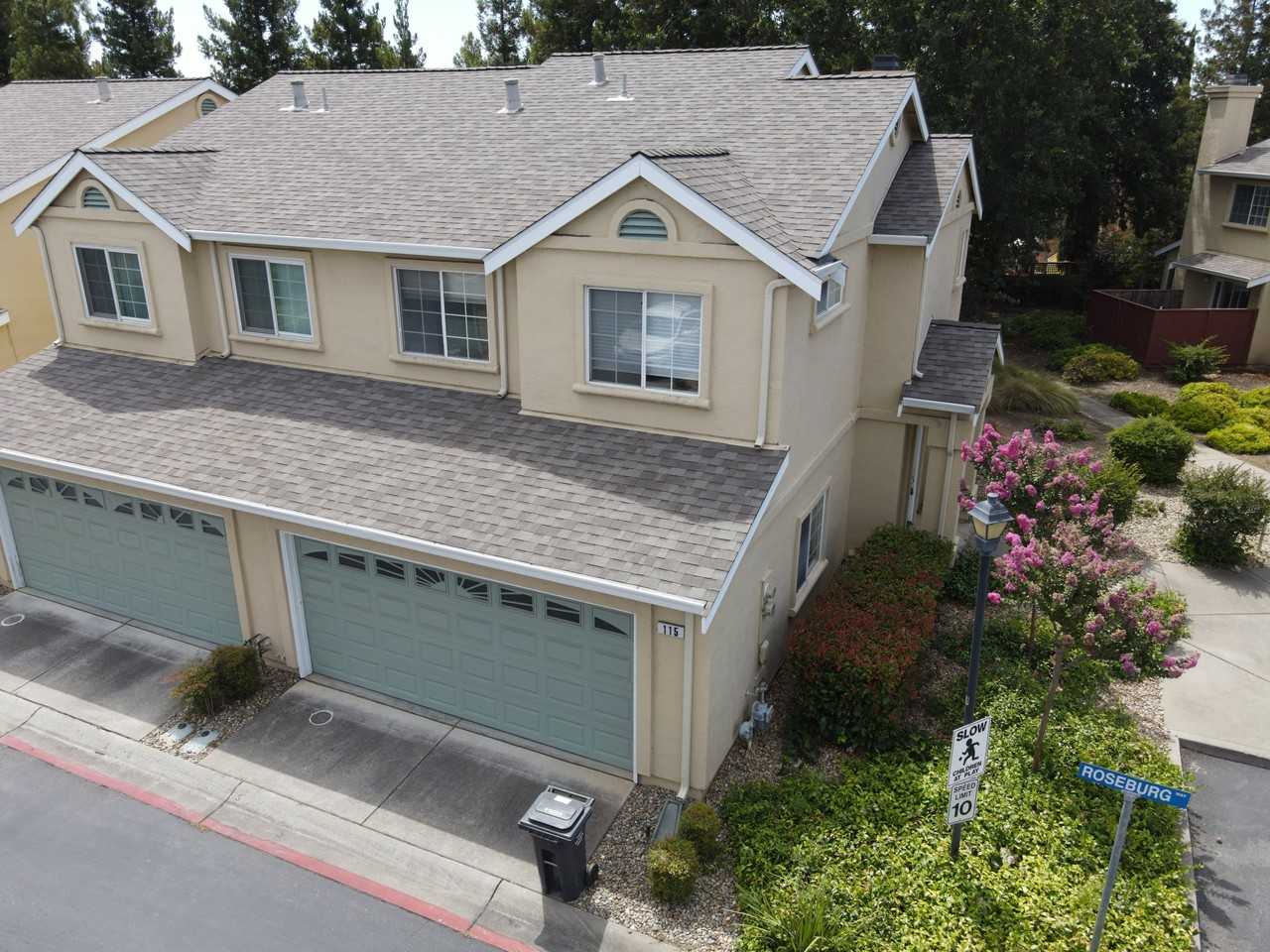 115 Roseburg Way - Photo 2 of 32