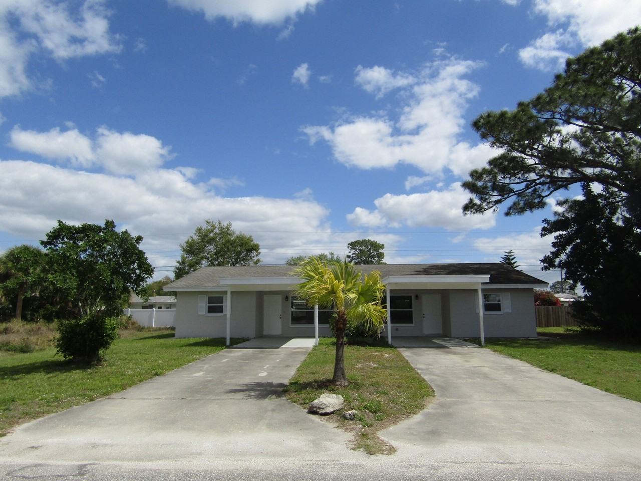 417Granada1 - Photo 2 of 14