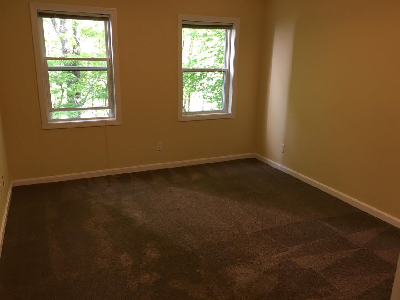 Fahey Place Apartments - Photo 3 of 13