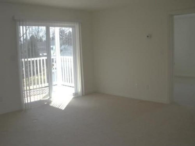 Fahey Place Apartments - Photo 4 of 13