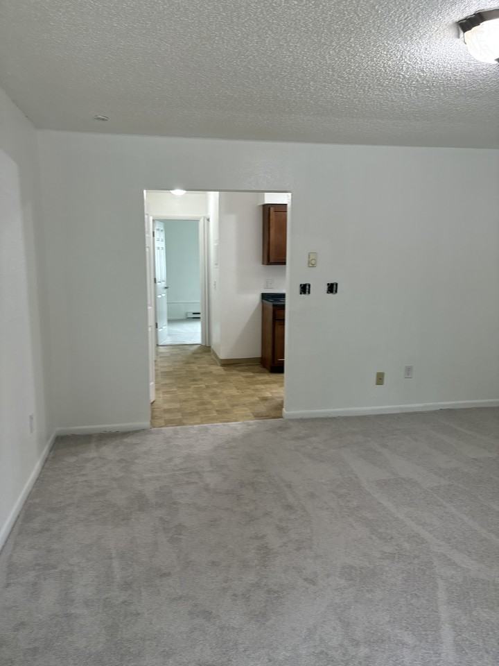 685 East Michigan Avenue - Photo 5 of 21