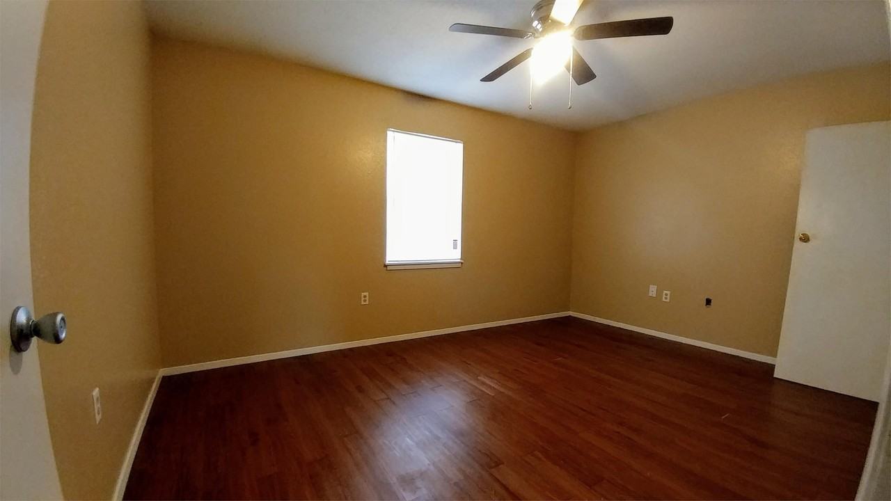 12161 Jaysid Street - Photo 3 of 9