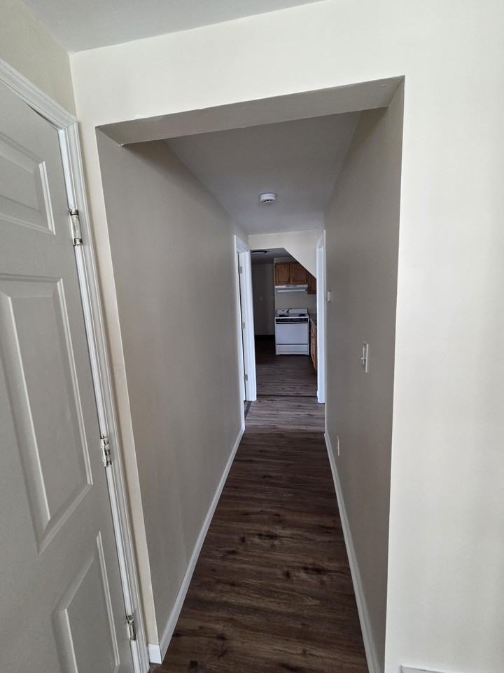 613 13th Street - Photo 4 of 10