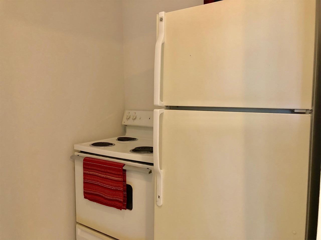 HOLLYWOOD LITTLE RANCHES 2303  (SOL Y VIENTO, LLC) - Photo 5 of 7