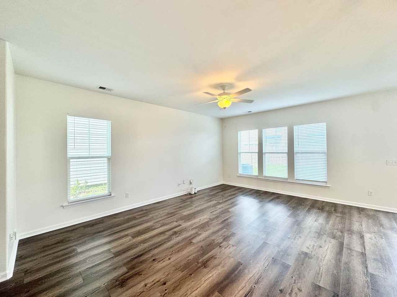 28 Pomona Cir - Photo 6 of 26