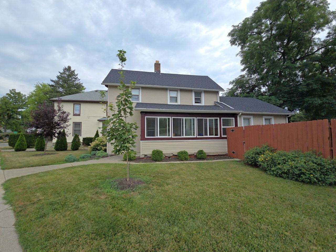 1252 Saint Joe Blvd - Photo 2 of 26