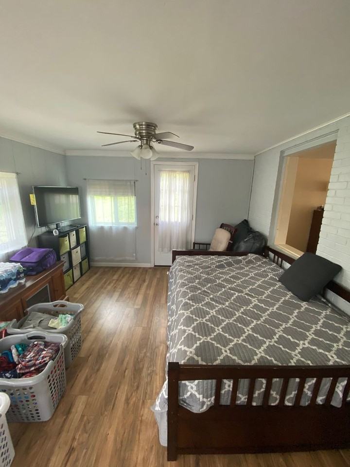 103 Grove Rd - Photo 4 of 16