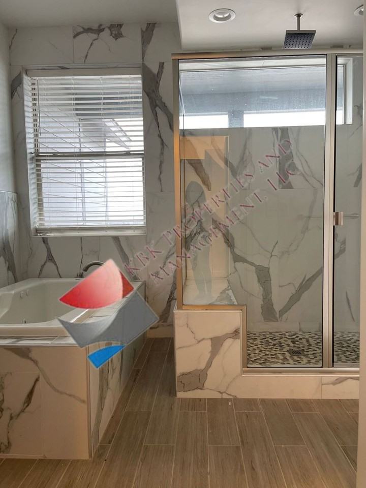 1737 Ross Ave - Photo 2 of 20
