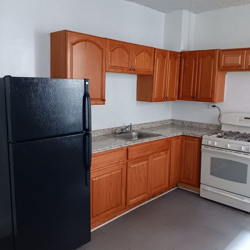 190 W Roosevelt Blvd - Photo 5 of 8