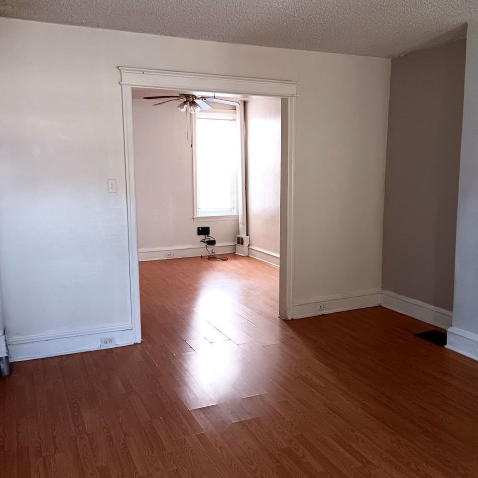 190 W Roosevelt Blvd - Photo 7 of 8