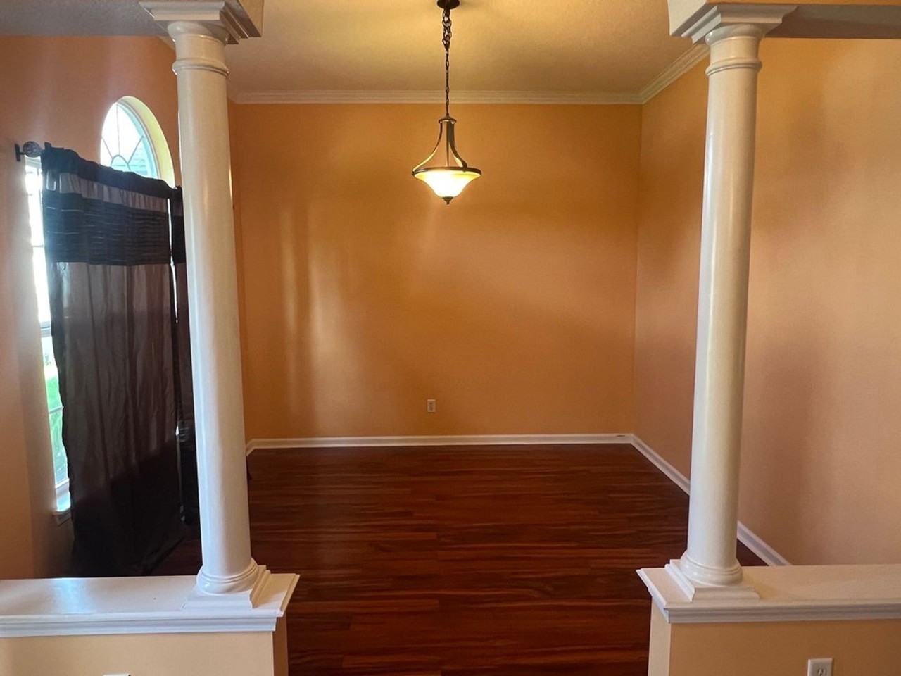 107 Camellia Ct - Photo 4 of 15