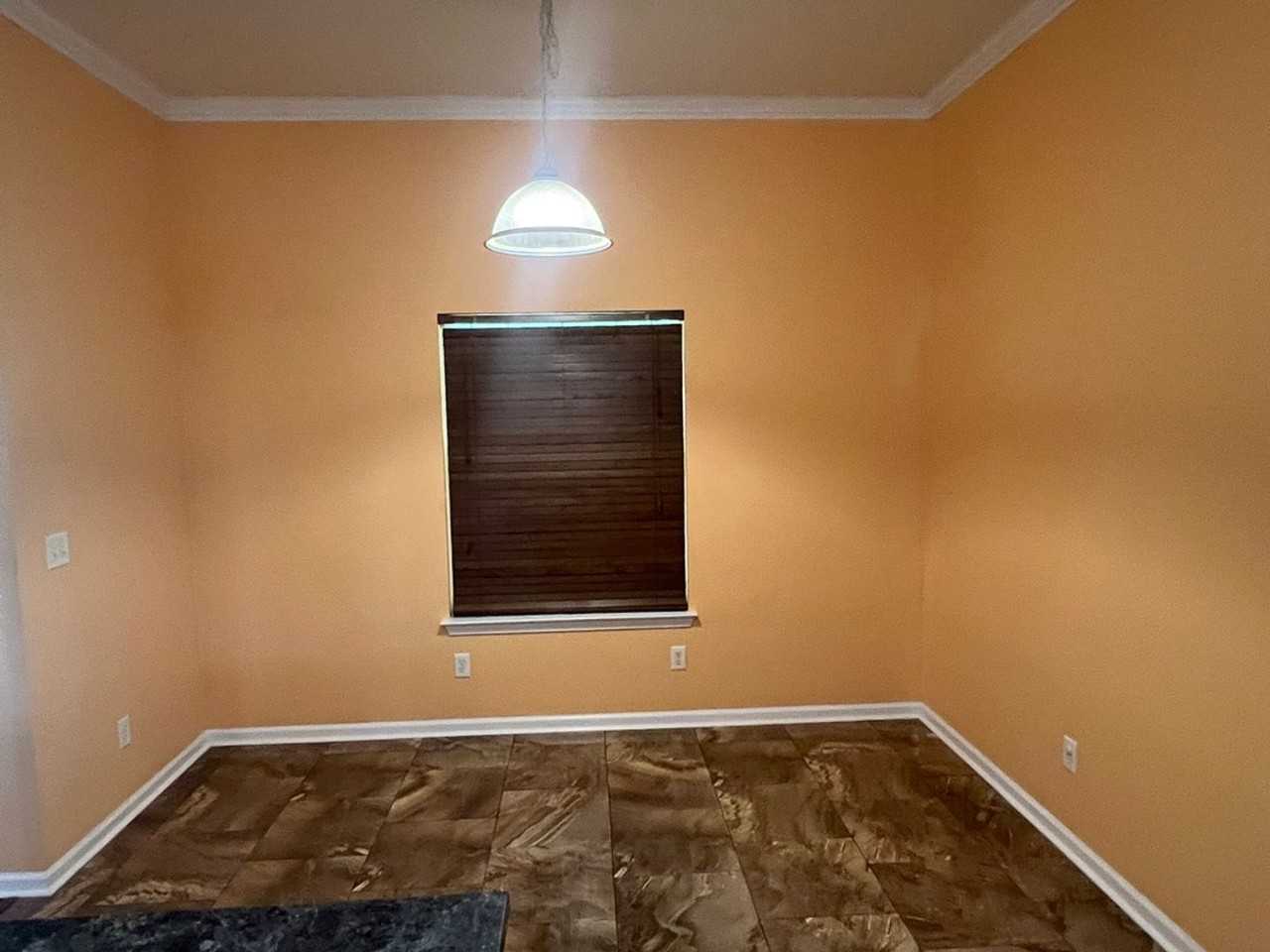 107 Camellia Ct - Photo 6 of 15