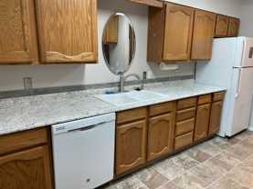 402 Ponderosa St - Photo 1 of 1