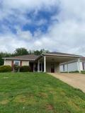 121 Tomlinson Dr - Photo 1 of 1