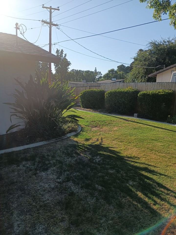 5916 Daggett Ave - Photo 3 of 18