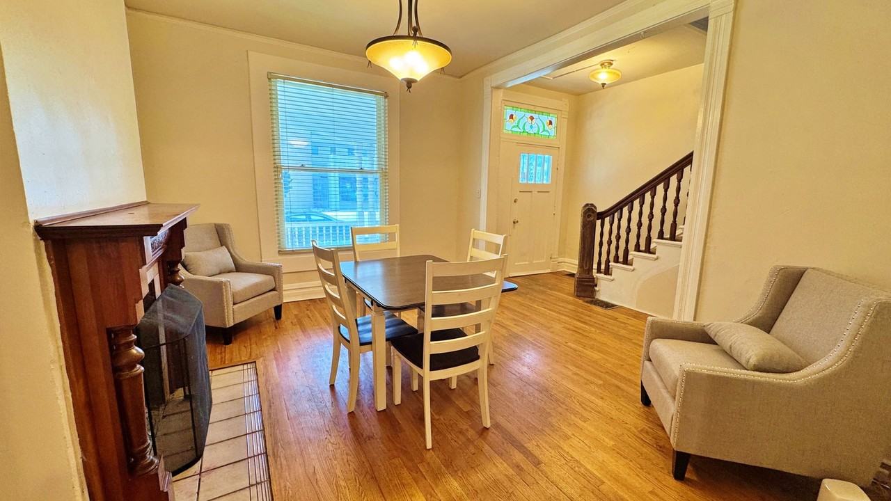 1017 East 20th Avenue - Photo 2 of 16