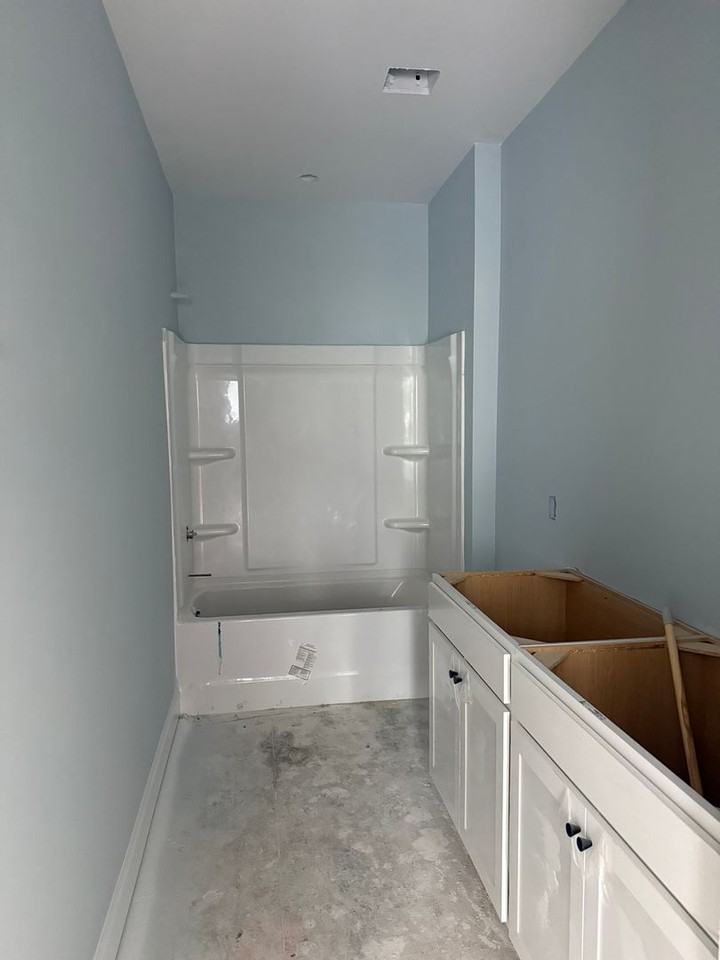 862 Tripe St - Photo 2 of 14