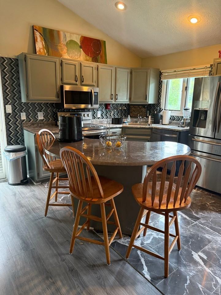 9431 S Pointe Retreat Dr - Photo 3 of 20