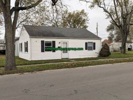 featured image of 2401 Beacon St