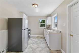 392 E Maple St - Photo 1 of 1