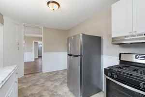 featured image of 392 East Maple Street