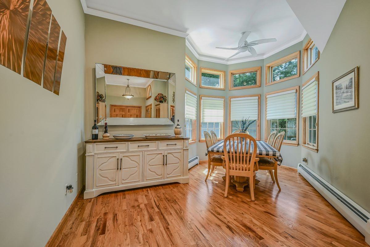 187 Great Rock Dr - Photo 2 of 20