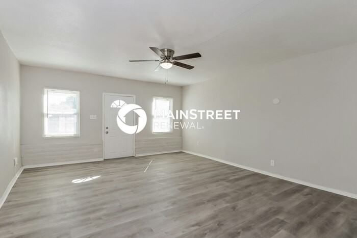 4101 E Flower St - Photo 2 of 16