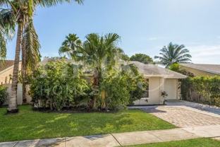 5927 Ithaca Cir W - Photo 1 of 1