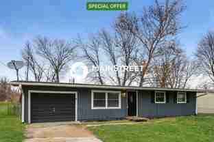 420 Holiday Dr - Photo 1 of 1