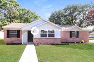 4000 School Hill Cir - Photo 1 of 1