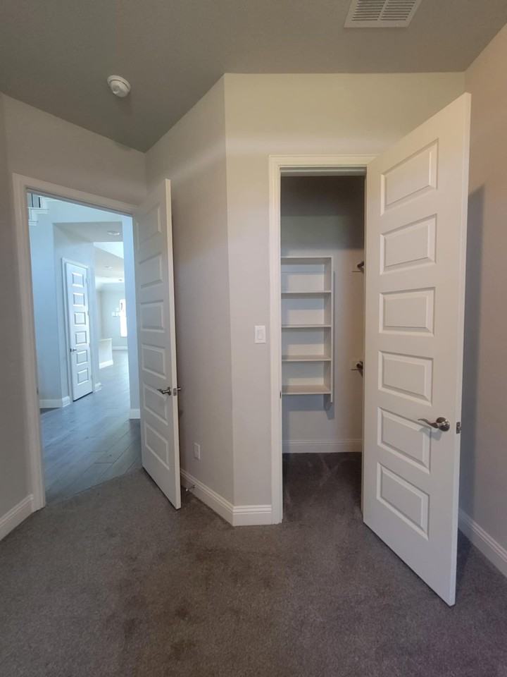 1140 Barrix Dr #NA - Photo 6 of 30