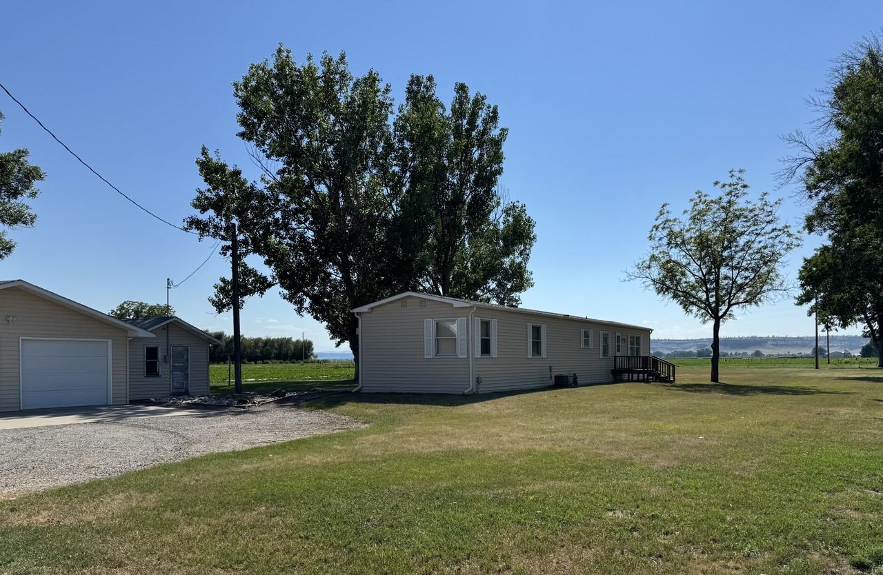 3430 Old Highway 10 W #NA - Photo 3 of 11