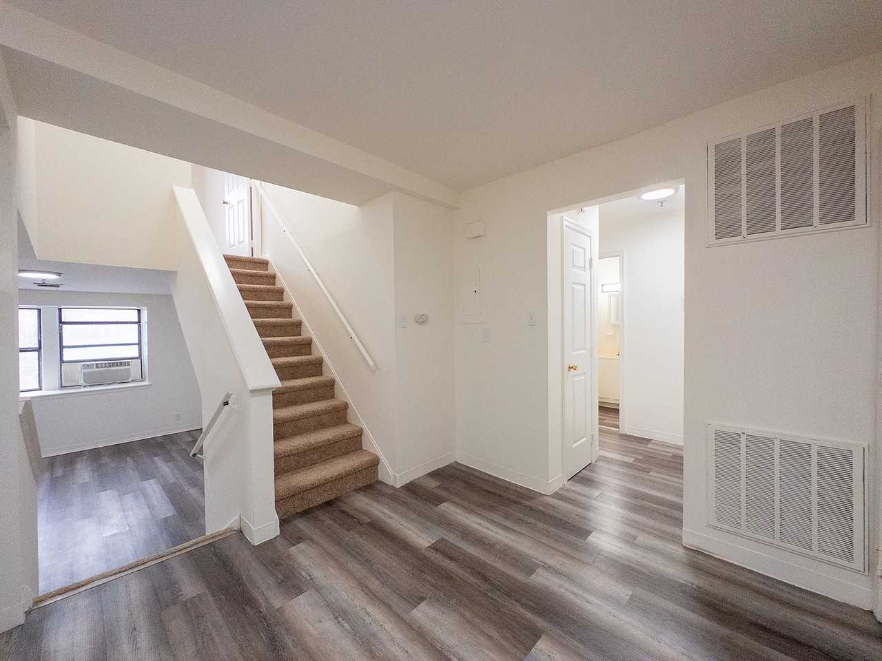 Bakery Apartments - Photo 6 of 37