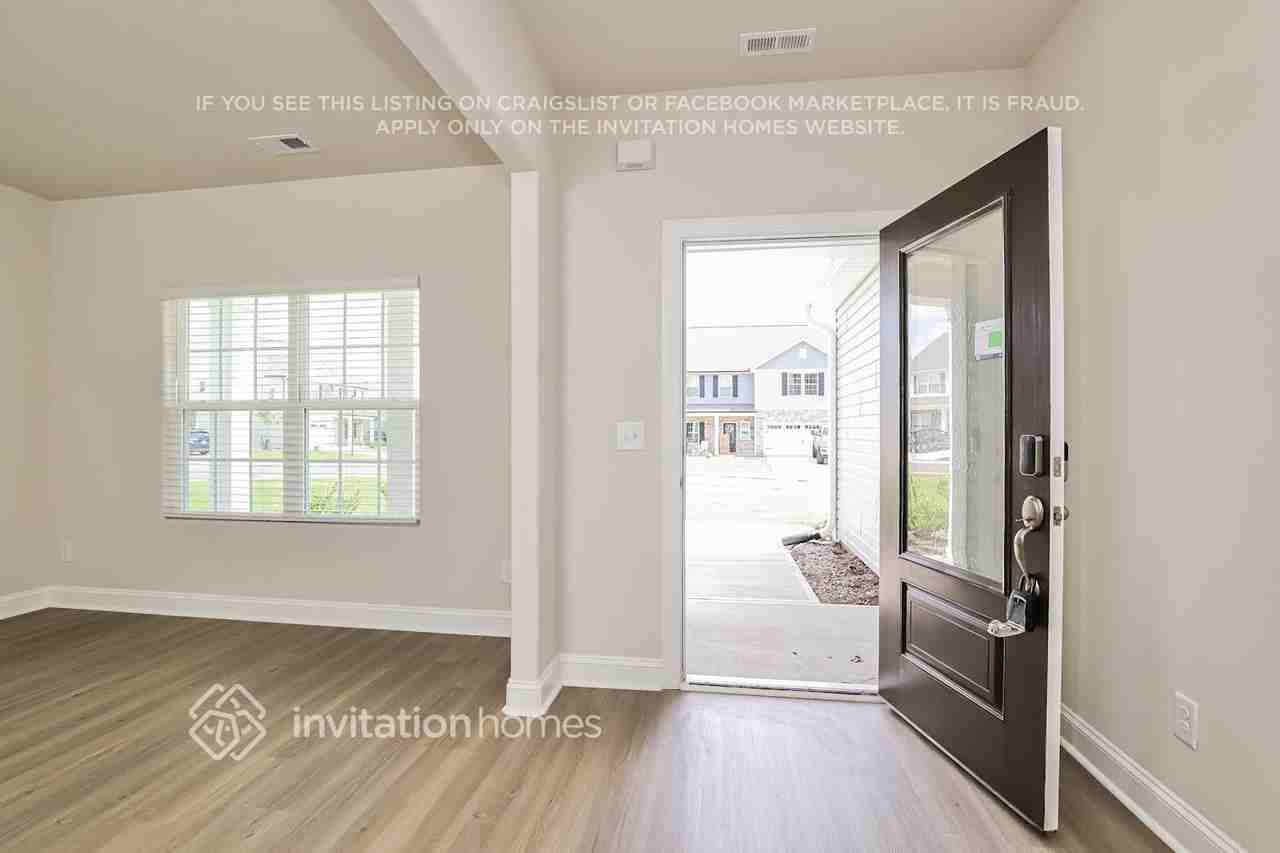 102 Wilderness Ct - Photo 5 of 18