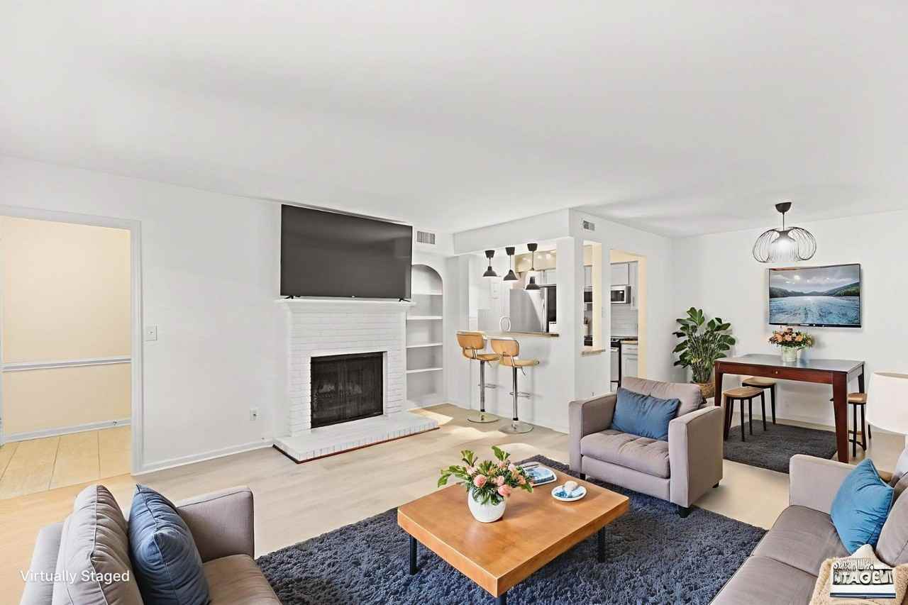 3505 Colony Crossing Dr - Photo 2 of 20