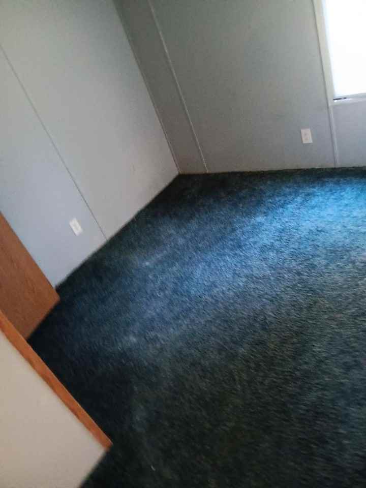 1722 Thurman Ct - Photo 3 of 11