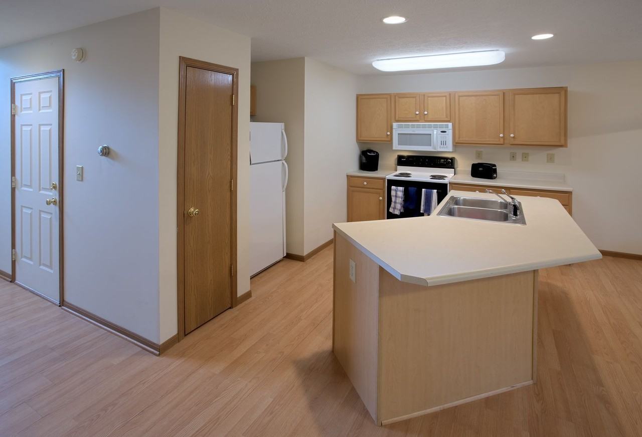 Willow Bend - Photo 6 of 15