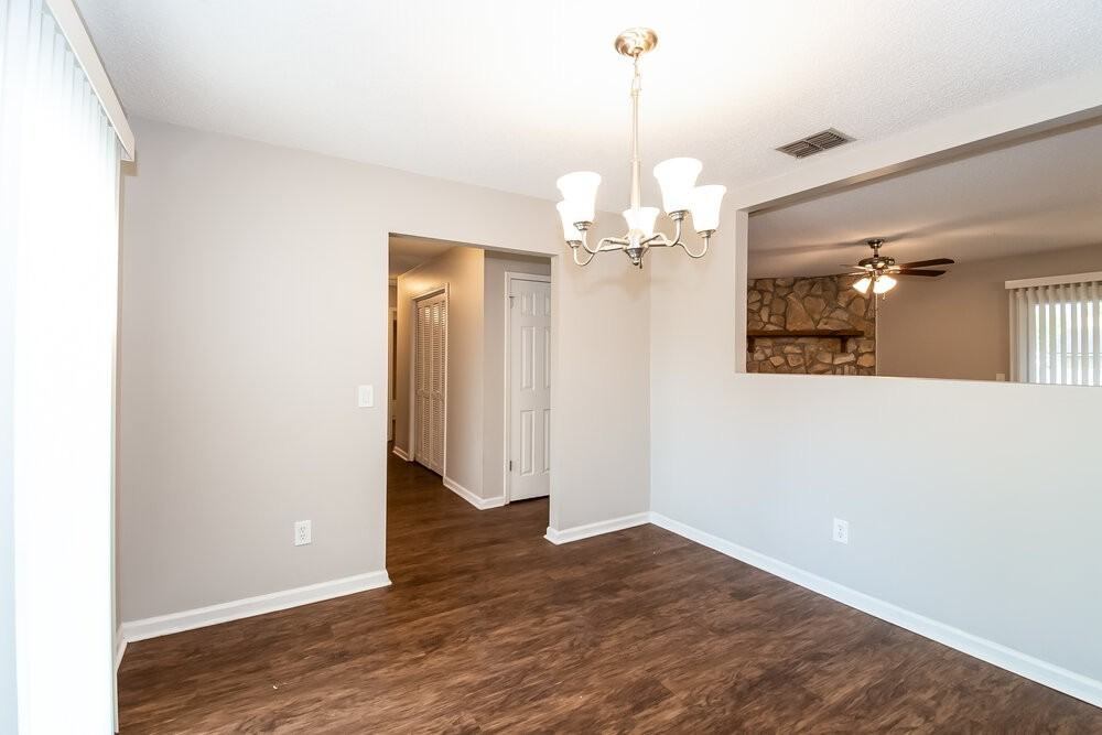 594 Thomas Mckeen St - Photo 6 of 16