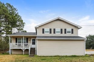 7488 Albania Dr - Photo 1 of 1