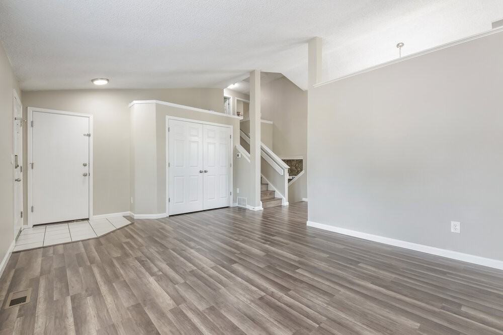 5989 S Swadley Way - Photo 5 of 17