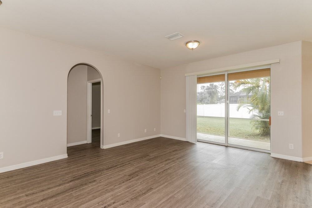 3564 Brownwood Ter - Photo 4 of 16