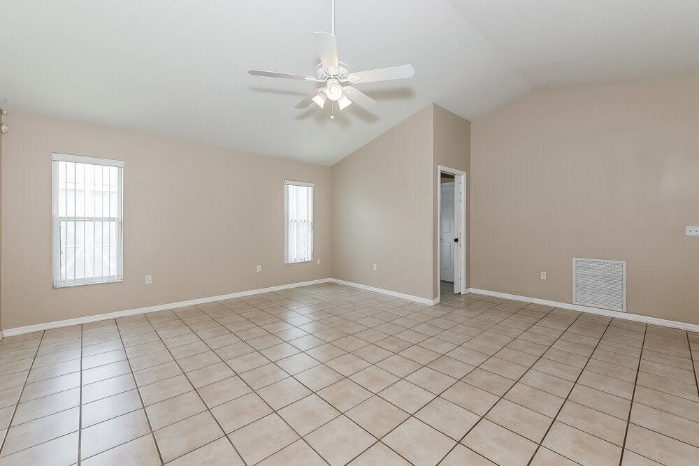 6888 Mauna Loa Blvd - Photo 3 of 16