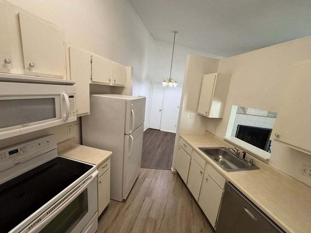 1712 N Noelle Ave - Photo 5 of 14