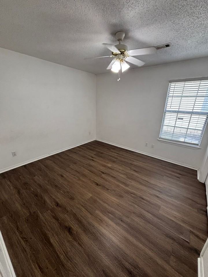 1712 N Noelle Ave - Photo 6 of 14