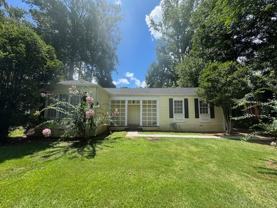 607 Edmondson Ave - Photo 1 of 1